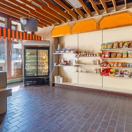 Large In The Vacation Center Whirlpool Diemtigen