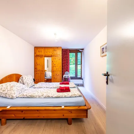 Large In The Vacation Center Whirlpool Diemtigen