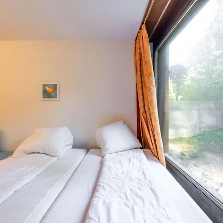 Vakantiehuis Large In The Vacation Center Whirlpool *